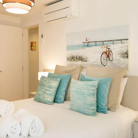 Designer With Pool By Lovelystay Apartamento
