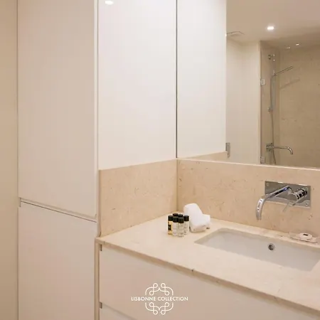 Designer With Pool By Lovelystay * Lisboa