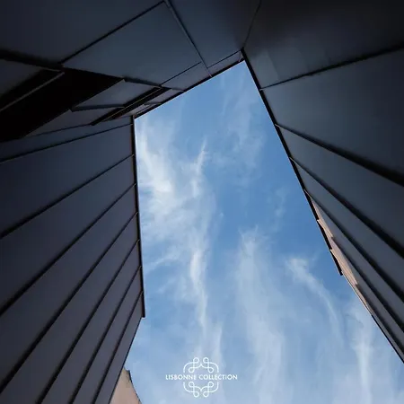 Designer With Pool By Lovelystay Appartement Lisboa